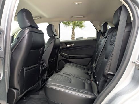Used 2024 Ford Edge Titanium AWD/4WD image 15
