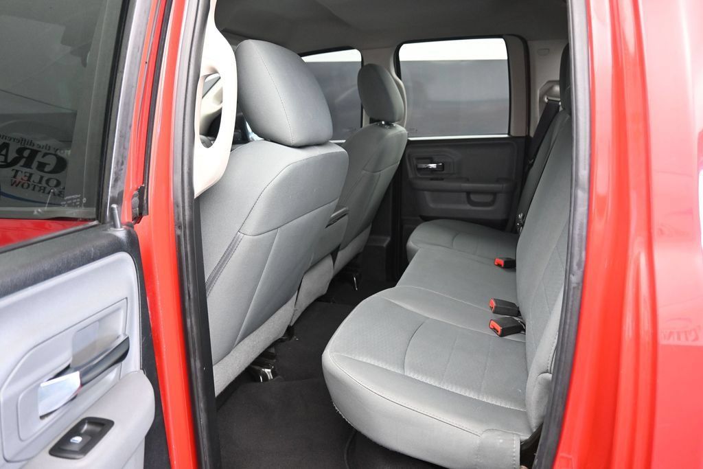 Used 2014 RAM 1500 Classic SLT RWD image 14