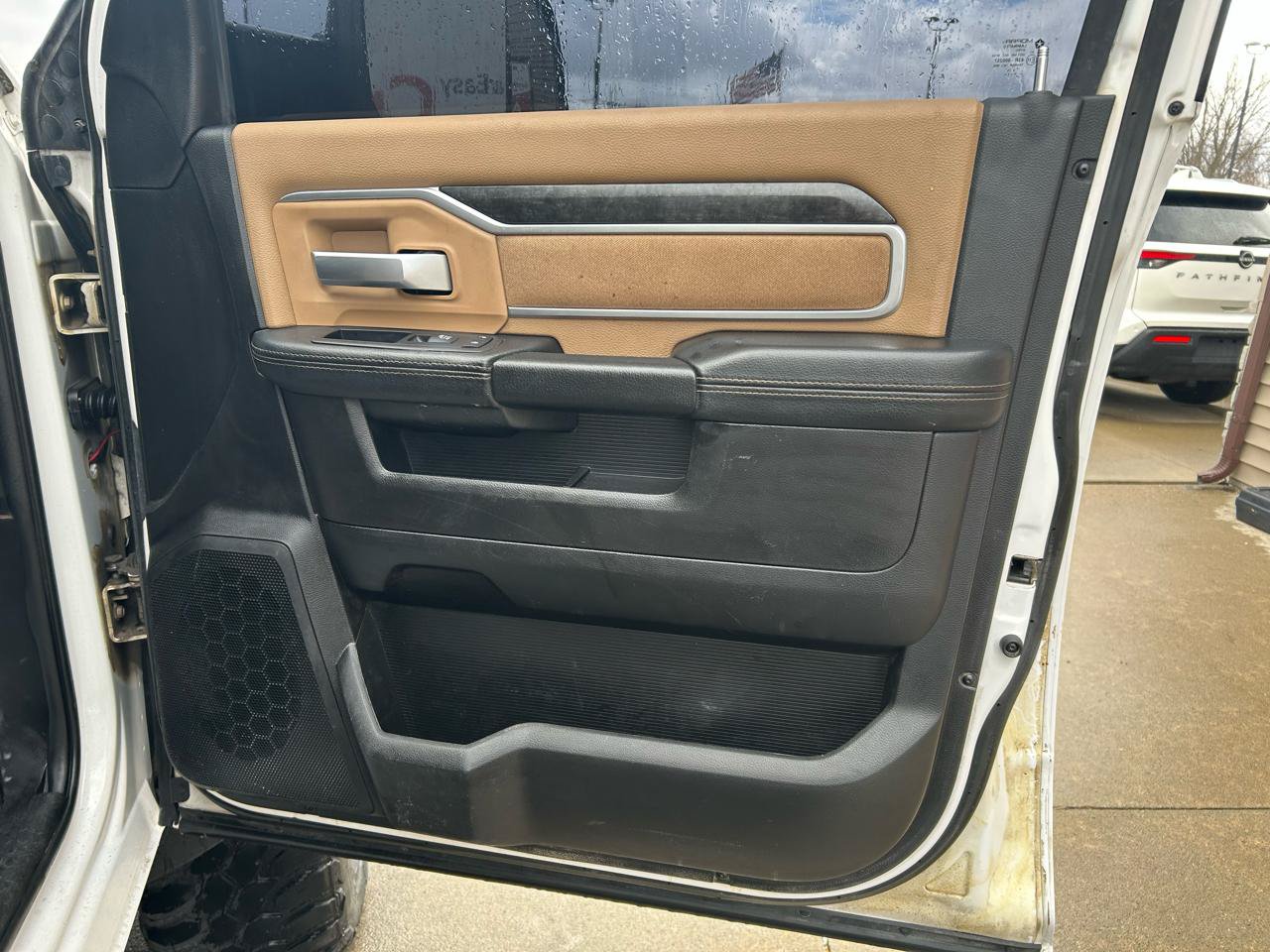 Used 2019 RAM 3500 Big Horn AWD/4WD image 19