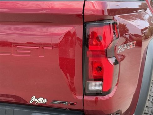 New 2025 Chevrolet Colorado ZR2 w/ Midnight Edition image 7