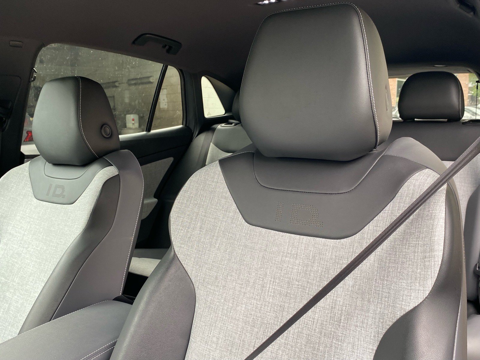 Certified 2023 Volkswagen ID.4 Pro RWD image 9