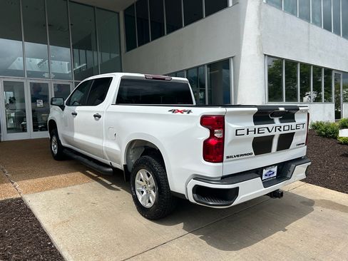 Used 2022 Chevrolet Silverado 1500 Custom w/ Rally Edition AWD/4WD image 7