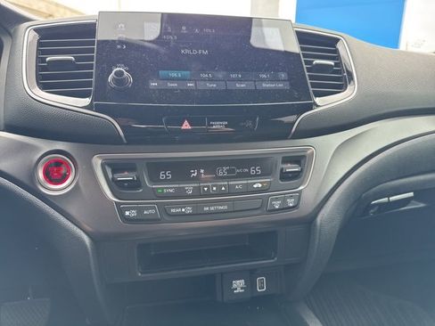 Used 2021 Honda Passport Sport image 15