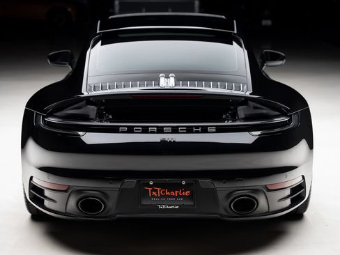 Used 2024 Porsche 911 Carrera 4 AWD/4WD image 25