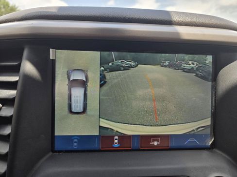 Used 2019 GMC Acadia Denali w/ Technology Package FWD image 30