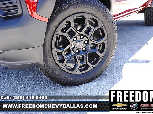 New 2026 Chevrolet Colorado Trail Boss AWD/4WD image 9