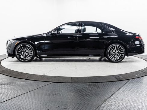 Certified 2023 Mercedes-Benz S 580 4MATIC Sedan image 4
