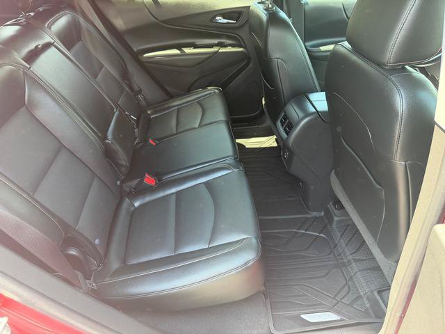 Used 2020 Chevrolet Equinox Premier w/ LPO, Floor Liner Package AWD/4WD image 16