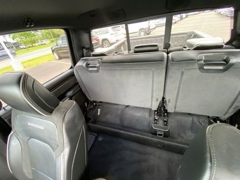 Used 2025 RAM 1500 Laramie w/ Sport Appearance Package AWD/4WD image 13