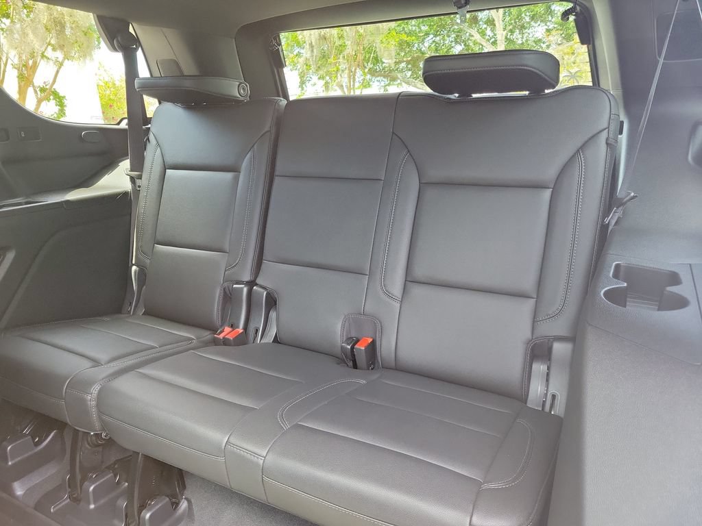 Used 2022 Chevrolet Tahoe Z71 AWD/4WD image 16