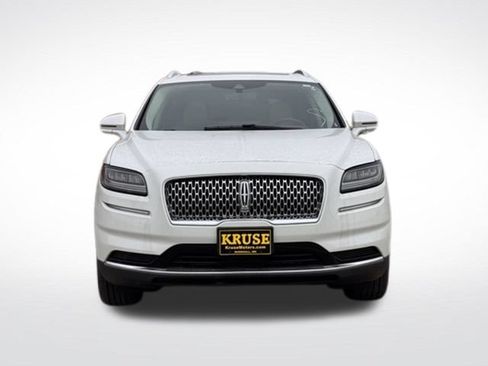 Used 2023 Lincoln Nautilus Reserve AWD/4WD image 42