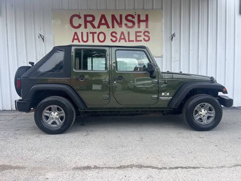 Used 2009 Jeep Wrangler Unlimited X RWD image 4