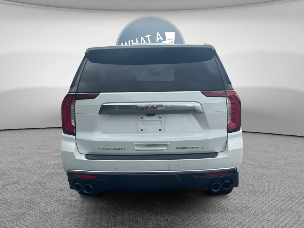 Used 2021 GMC Yukon Denali w/ Denali Premium Package AWD/4WD image 5