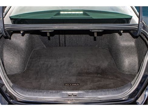 Used 2020 Nissan Altima 2.5 SR image 9