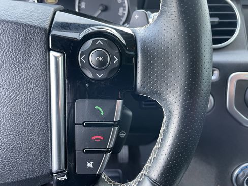 Used 2016 Land Rover LR4 HSE LUX image 22