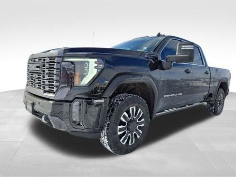 Used 2024 GMC Sierra 2500 Denali Ultimate image 5