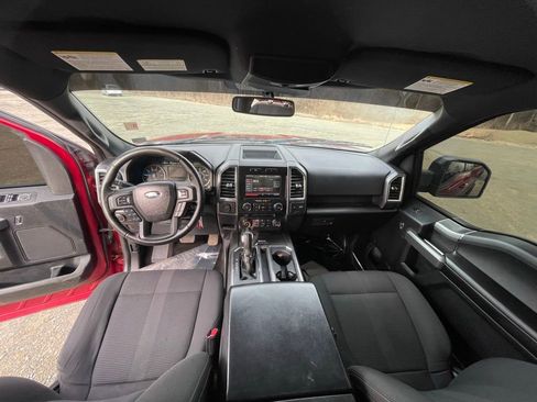 Used 2015 Ford F150 XLT w/ Equipment Group 302A Luxury image 3