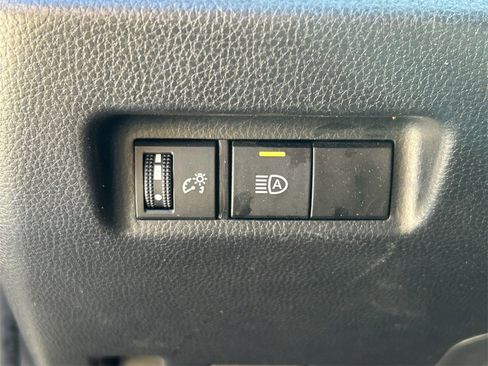 Certified 2024 Toyota RAV4 SE image 24