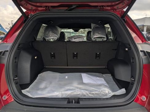 New 2026 Chevrolet Equinox RS w/ Safety and Technology Package FWD image 12