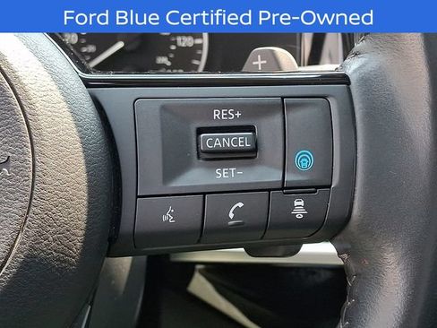 Used 2022 Nissan Pathfinder SL w/ SL Premium Package AWD/4WD image 28