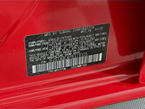 Used 2023 Subaru Crosstrek 2.0i AWD/4WD image 12