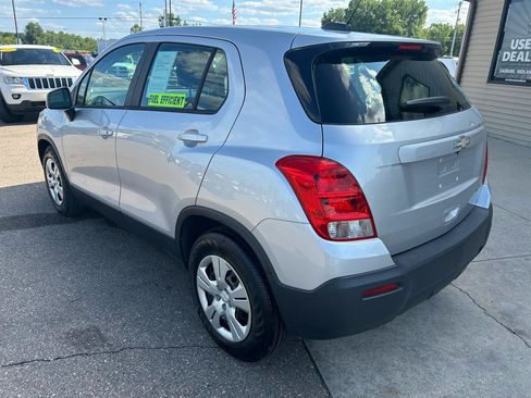 Used 2016 Chevrolet Trax LS FWD image 8