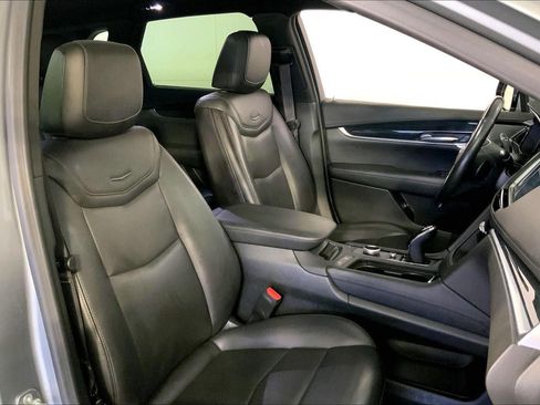 Used 2024 Cadillac XT5 Premium Luxury image 7