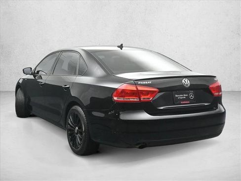 Used 2015 Volkswagen Passat 1.8T Wolfsburg Edition image 4
