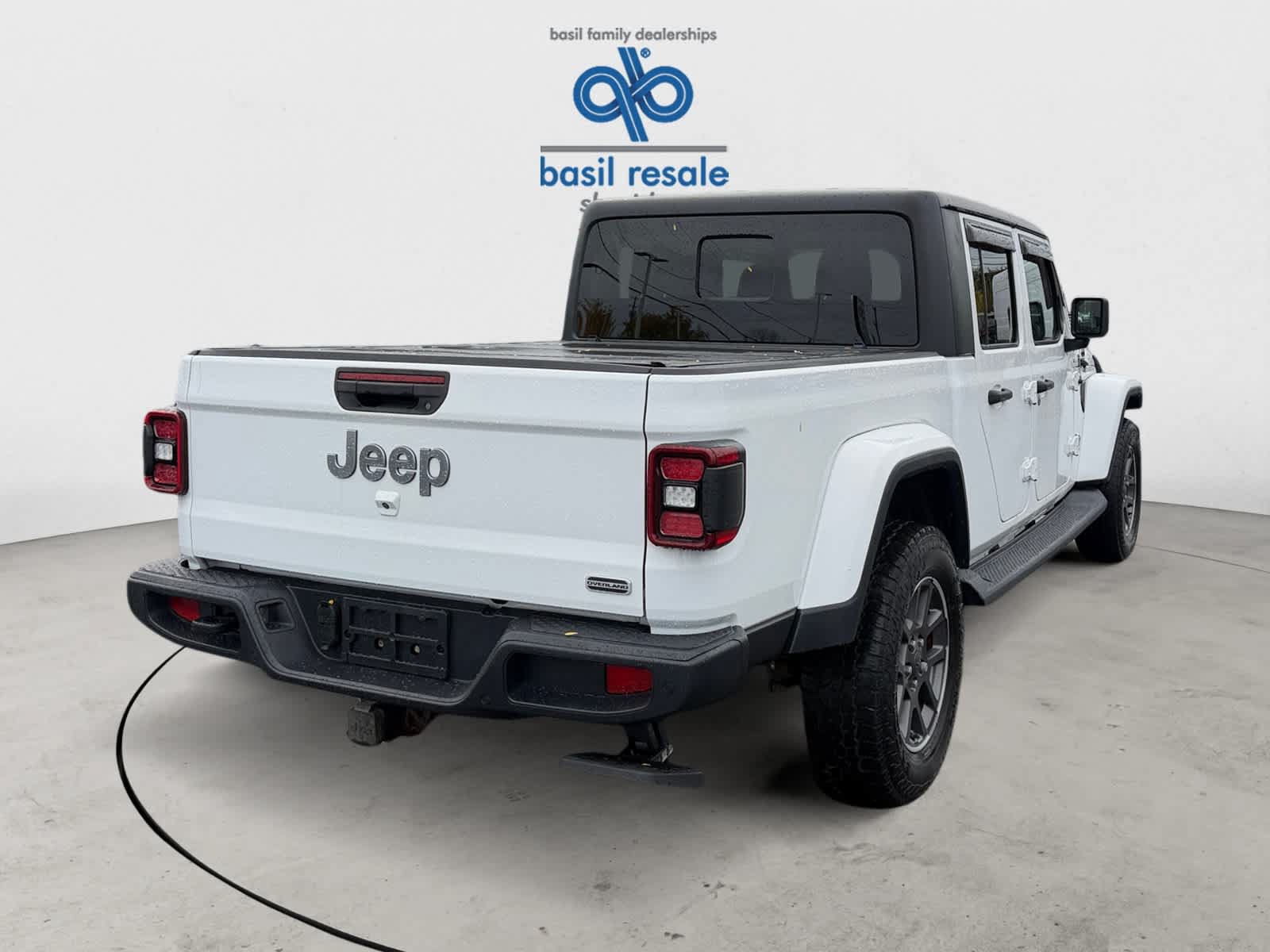Used 2020 Jeep Gladiator Overland AWD/4WD image 6