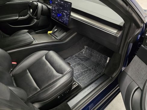 Used 2021 Tesla Model S Plaid image 35