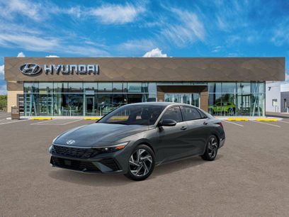 New 2025 Hyundai Elantra Limited