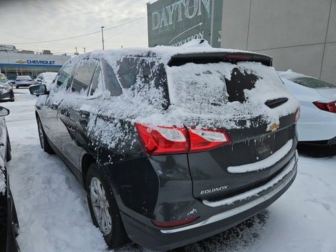 Used 2020 Chevrolet Equinox LT image 3