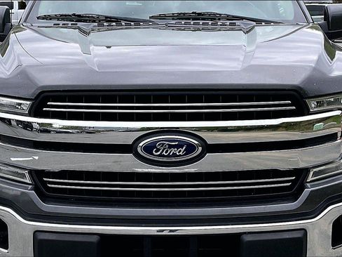 Used 2019 Ford F150 Lariat w/ Max Trailer Tow Package AWD/4WD image 10