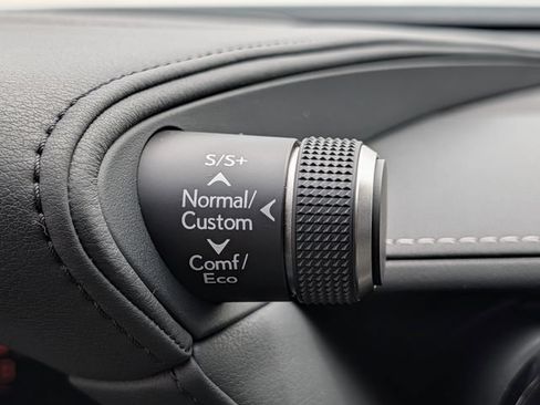 Used 2024 Lexus LS 500 F Sport AWD/4WD image 22
