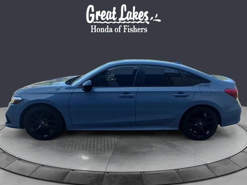 Used 2022 Honda Civic Sport image 2