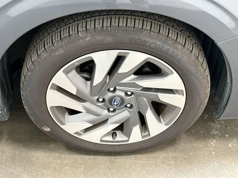 Certified 2025 Subaru Legacy Limited AWD/4WD image 5