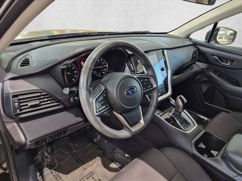 Used 2023 Subaru Outback Premium AWD/4WD image 15