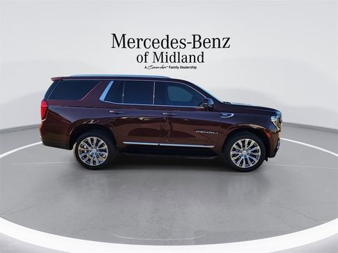 Used 2022 GMC Yukon Denali image 9