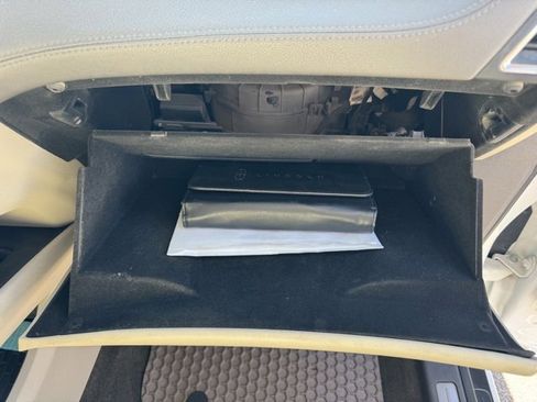 Used 2016 Lincoln MKX Reserve w/ Technology Package image 39