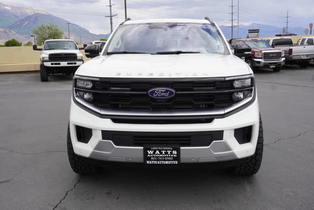 Used 2025 Ford Expedition Max Platinum w/ Platinum Ultimate Package AWD/4WD image 7