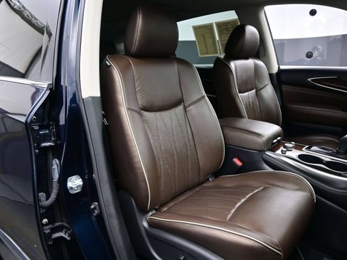 Used 2019 INFINITI QX60 Luxe w/ Sensory Package AWD/4WD image 14