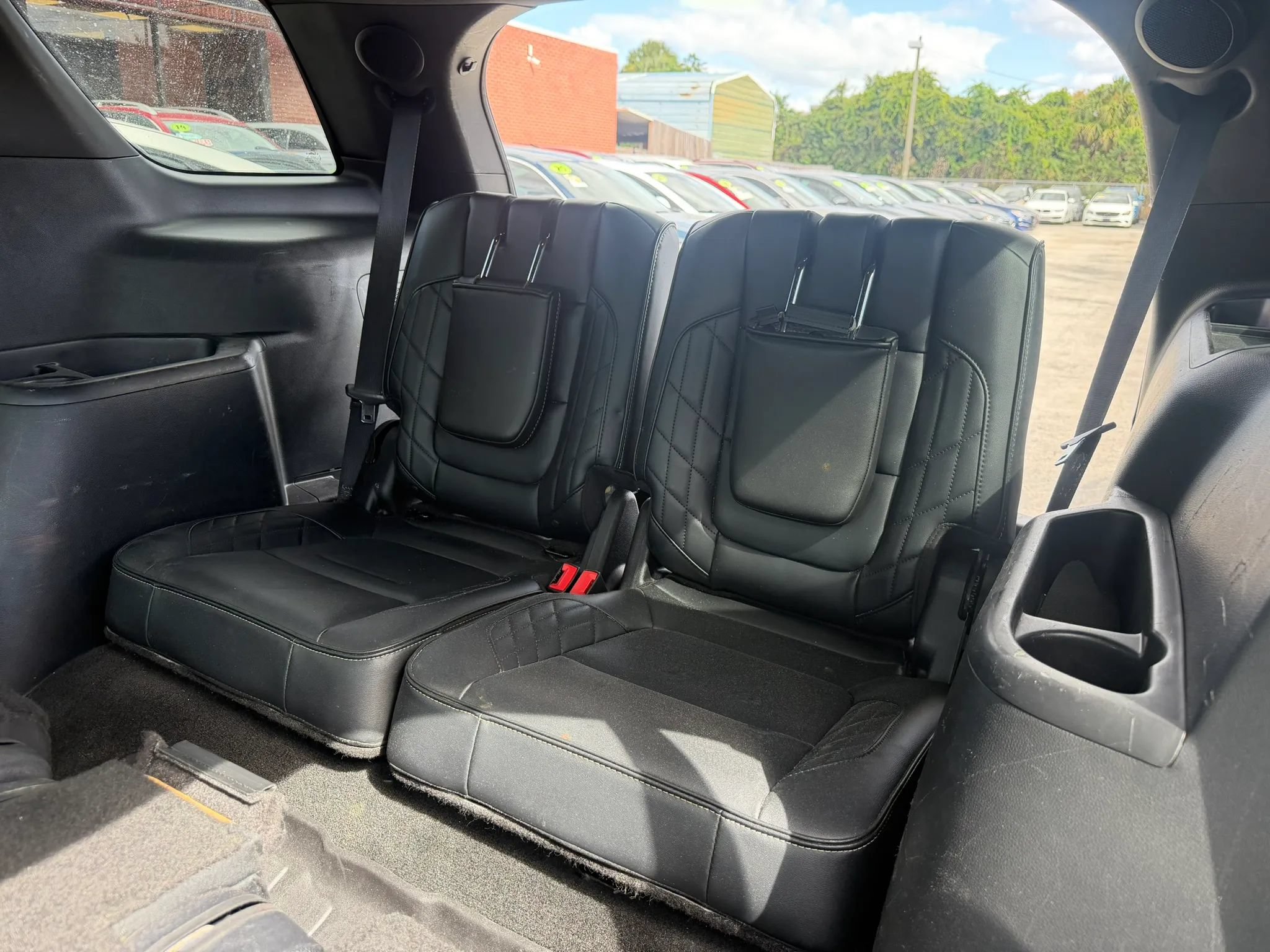 Used 2016 Ford Explorer Platinum AWD/4WD image 17