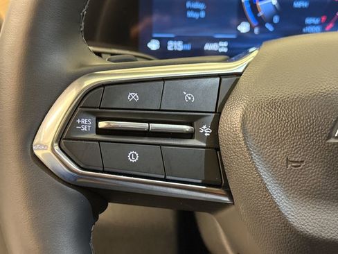 Used 2026 Chevrolet Equinox ACTIV w/ Convenience Package III AWD/4WD image 33