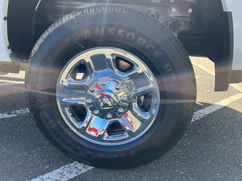 New 2026 RAM 2500 Tradesman AWD/4WD image 9