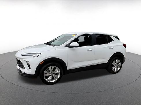 Used 2025 Buick Encore GX Preferred FWD image 8