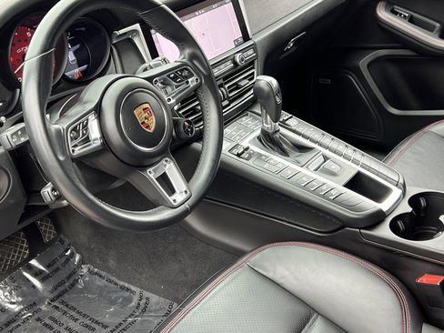 Used 2021 Porsche Macan GTS w/ Sport Chrono Package image 15