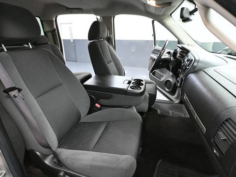 Used 2009 Chevrolet Silverado 1500 LT w/ Power Pack Plus AWD/4WD image 39
