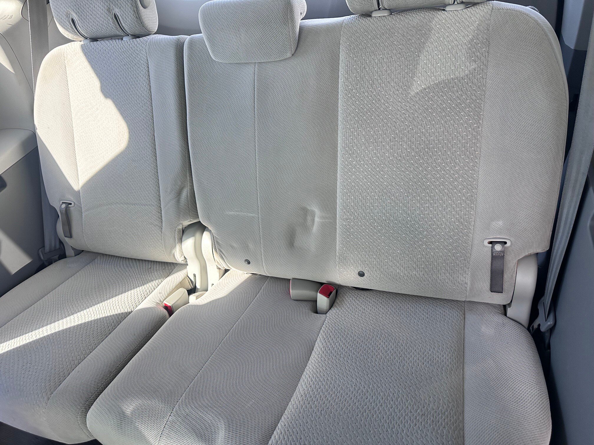 Used 2011 Toyota Sienna LE FWD image 7