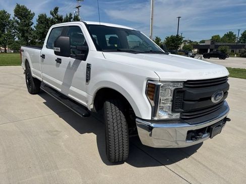 Used 2018 Ford F350 XL AWD/4WD image 4