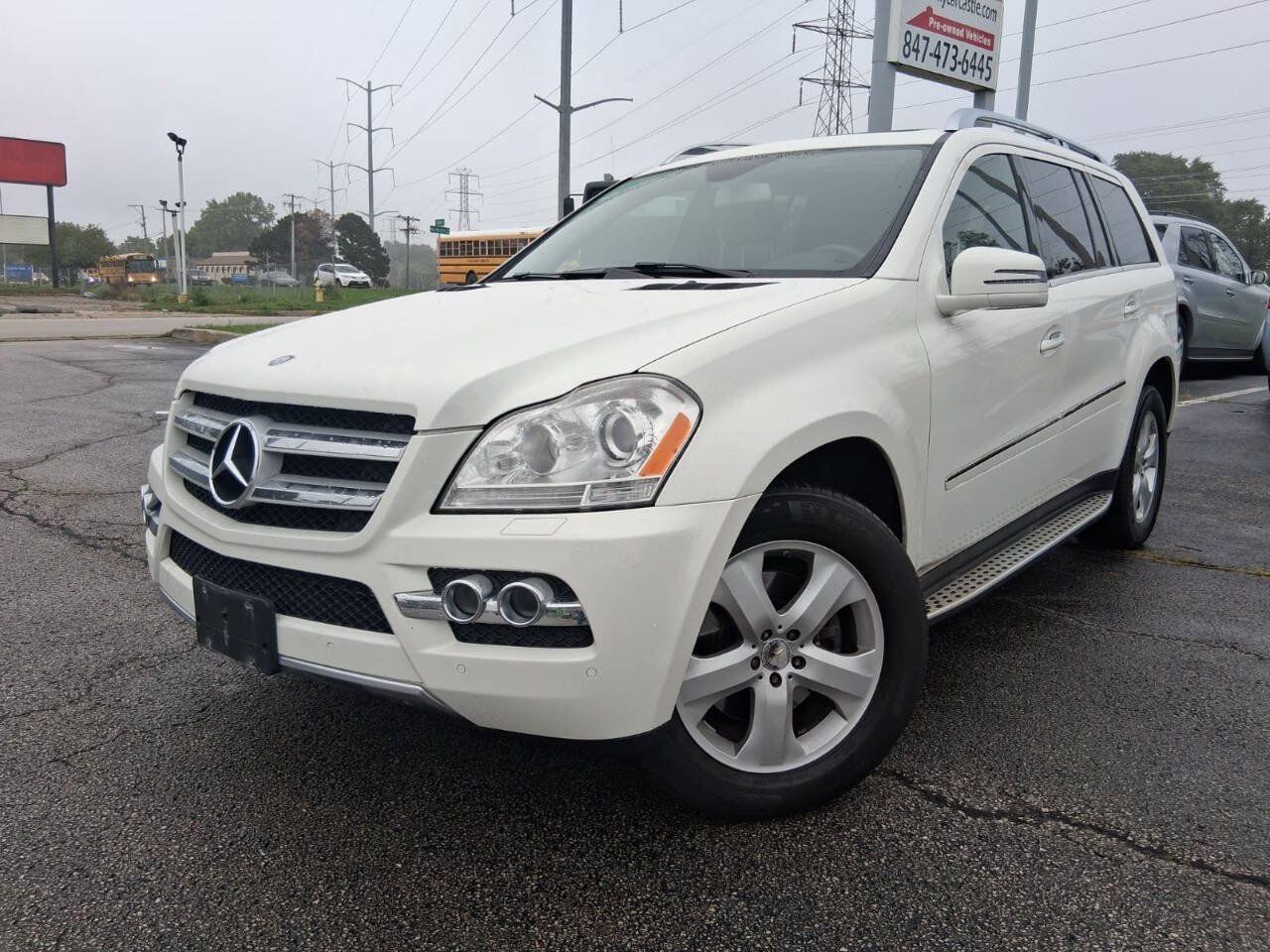 Used 2011 Mercedes-Benz GL 450 4MATIC image 1